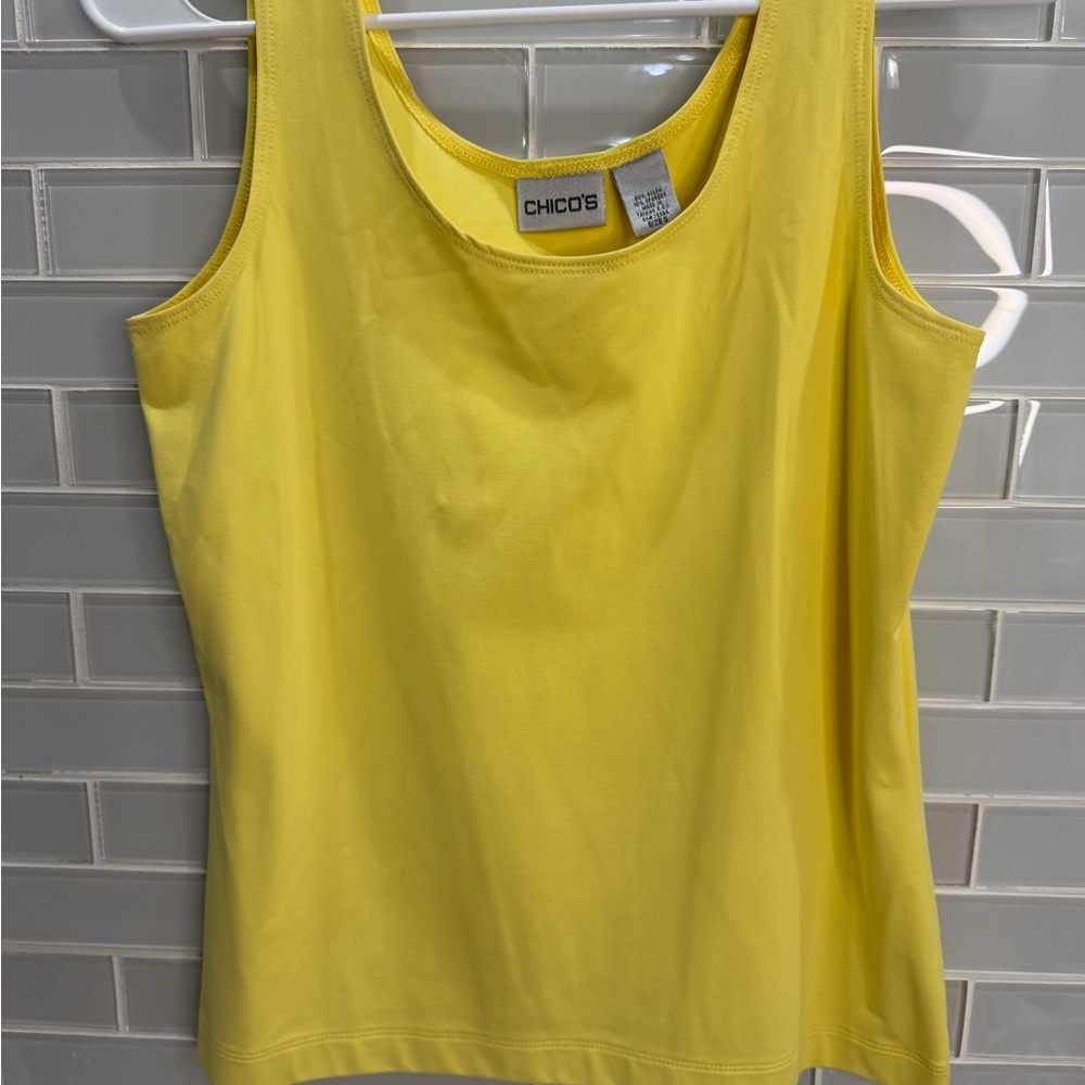 Chico’s Women’s Yellow Stretch Tank Top Size 0 Nylon Spandex Layering Shell
